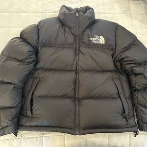 North Face Women’s 1996 Retro Nuptse Jacket